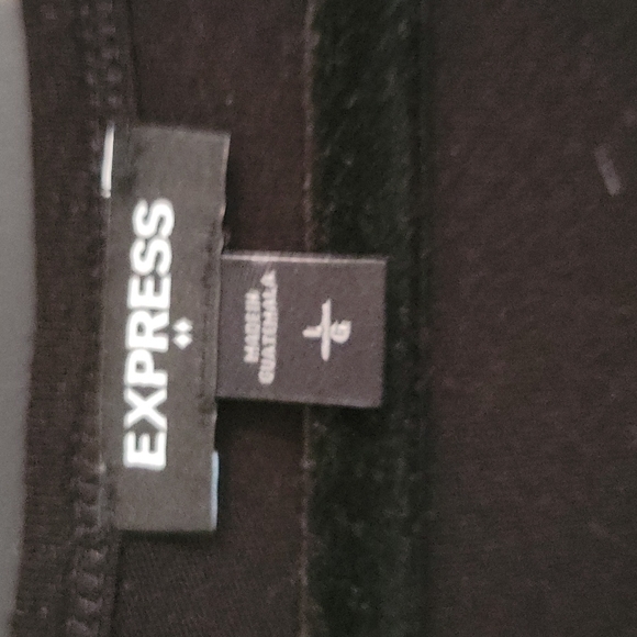 Express Black Tank - Picture 2 of 2